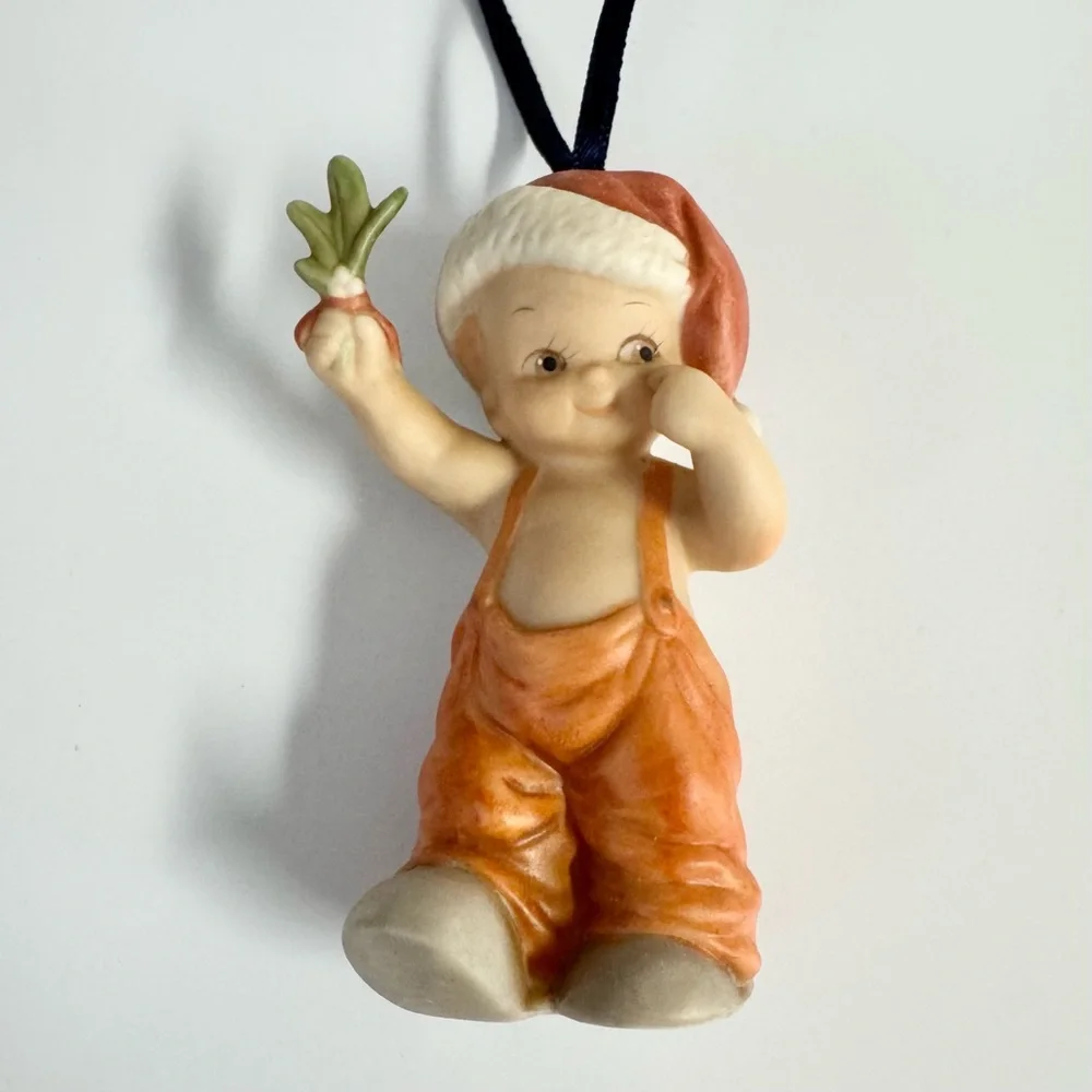 Vintage 90s Enesco Ornament How Bout A Little Kiss Memories of Yesterday 527068